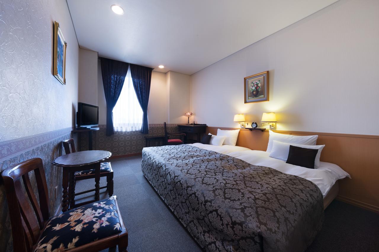 Chres Hotell Kōchi Exteriör bild